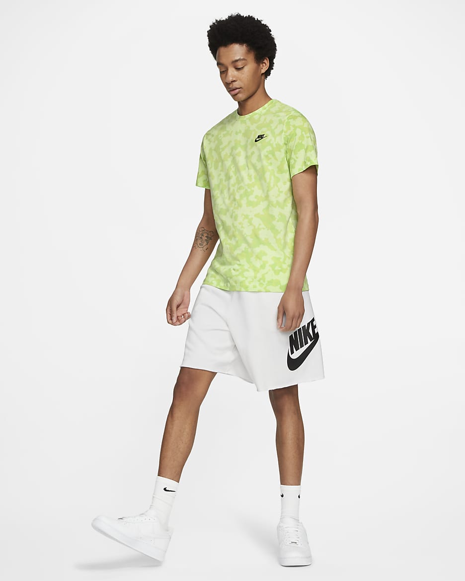 Nike Sportswear Men s Club T Shirt. Nike